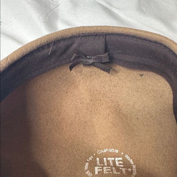 Lite Felt Wool Crushable Newsboy Hat. - Picture 5 of 9